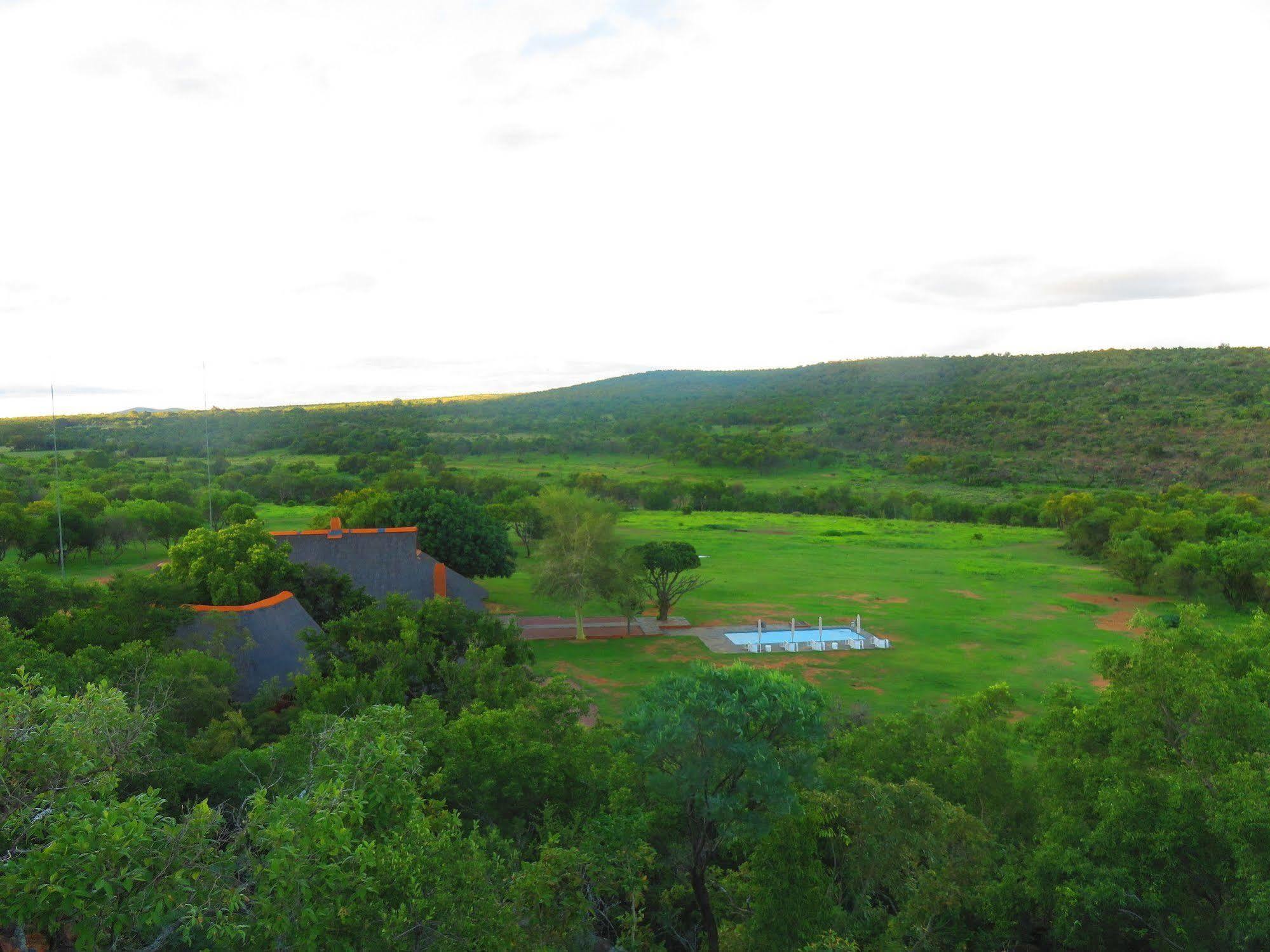 Zebras Crossing Private Game Lodge Модимолле Экстерьер фото